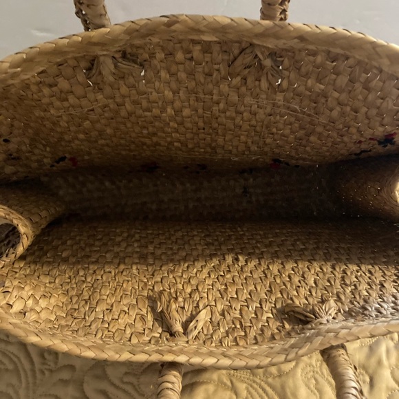 Handwoven Straw Bag with Red and Black Embroidery - Picture 7 of 15